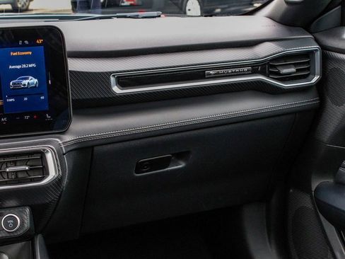 Used 2025 Ford Mustang Premium image 15