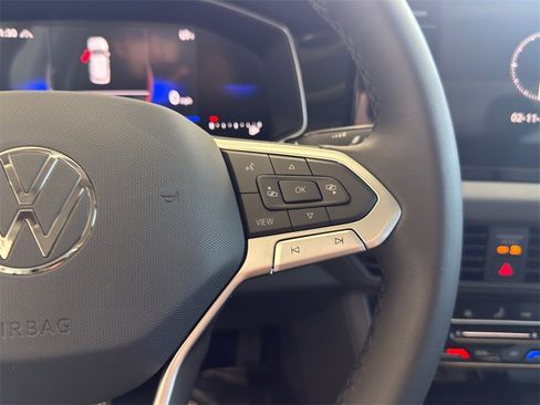 New 2026 Volkswagen Jetta SE image 17