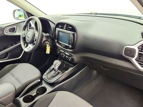 Used 2021 Kia Soul LX FWD image 23