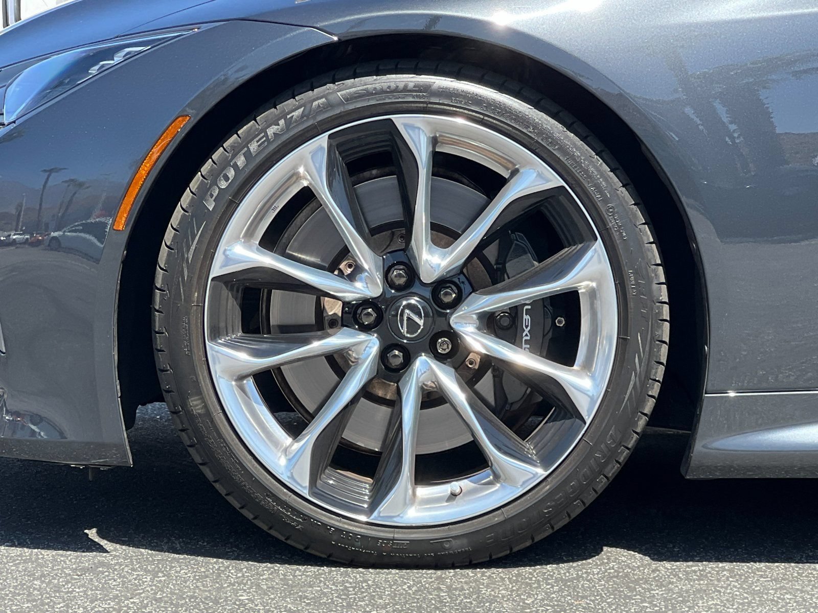 Used 2018 Lexus LC 500 Coupe w/ Sport Package RWD image 24
