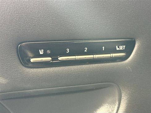 Used 2018 Lexus LS 500 w/ Interior Upgrade Package RWD image 31