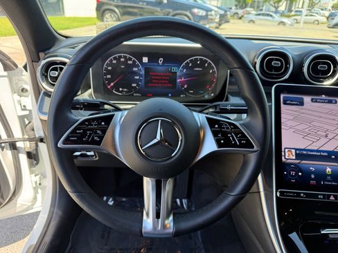 Used 2024 Mercedes-Benz C 300 Sedan image 32