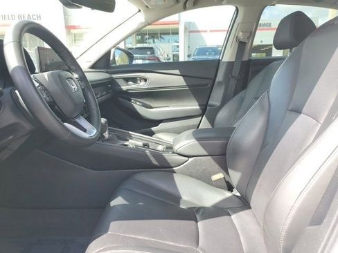 Used 2023 Honda Accord Touring image 15