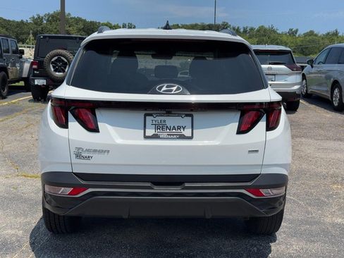 Used 2024 Hyundai Tucson SEL AWD/4WD image 5