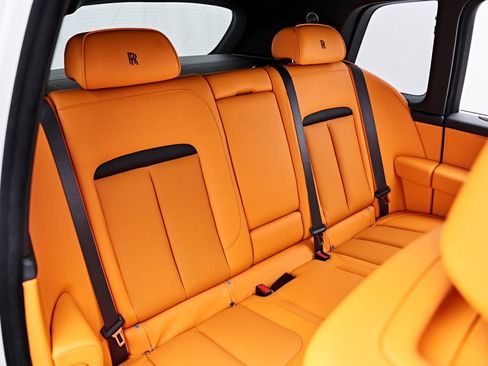 Used 2026 Rolls-Royce Cullinan AWD/4WD image 65