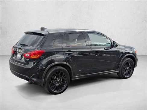 Used 2017 Mitsubishi Outlander Sport ES AWD/4WD image 5