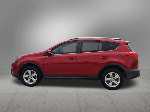 Used 2014 Toyota RAV4 XLE image 3