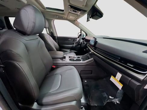 New 2026 Kia Carnival SX Prestige image 31