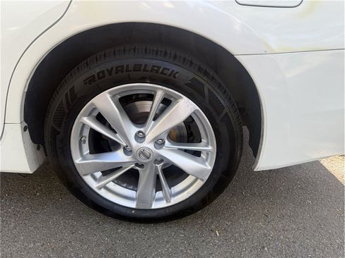 Used 2013 Nissan Altima 2.5 SV w/ 2.5SV Convenience Pkg FWD image 13