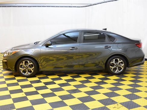 Used 2019 Kia Forte LXS image 40