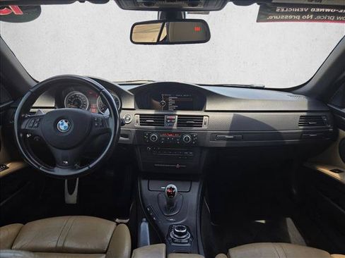 Used 2013 BMW M3 Convertible RWD image 17