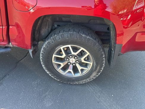 Used 2021 GMC Canyon AT4 w/ Trailering Package image 17