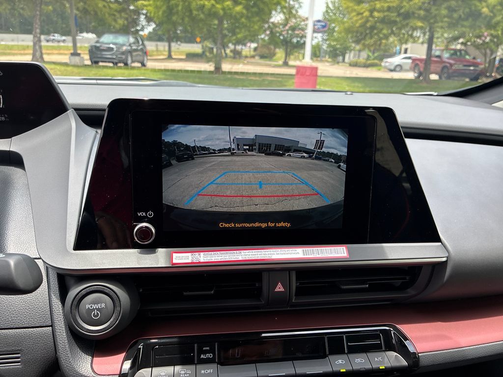 New 2026 Toyota Prius Plug-In Hybrid FWD image 25