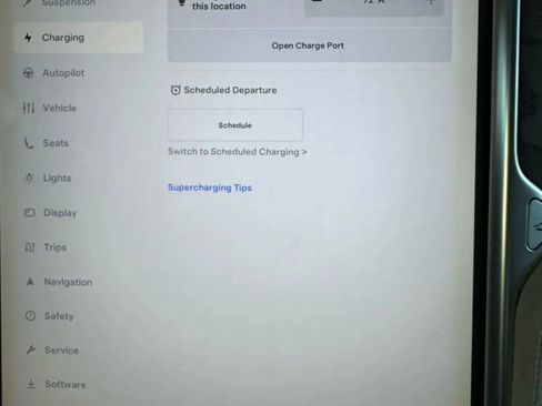 Used 2017 Tesla Model X 75D image 24