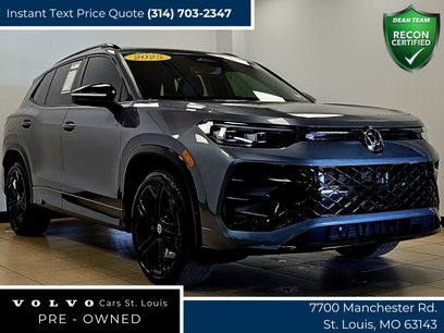 Used 2025 Volkswagen Tiguan SE R-Line