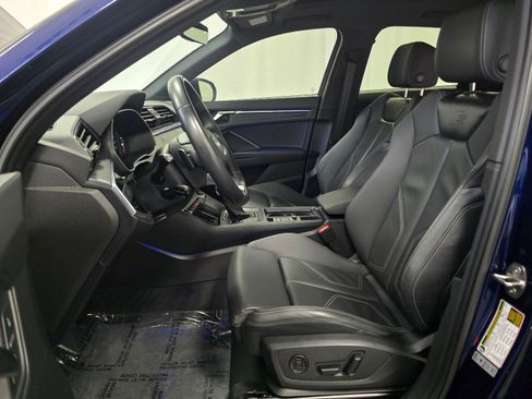 Used 2024 Audi Q3 2.0T Premium Plus image 13