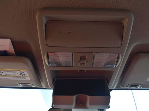 Certified 2025 Nissan Frontier SV w/ SV Convenience Package RWD image 44