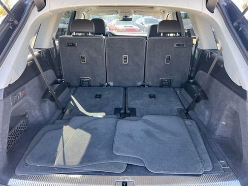 Used 2023 Audi Q7 3.0T Prestige w/ Prestige Package image 50