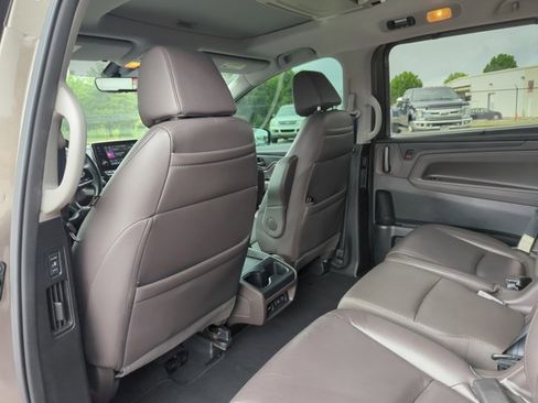 Used 2020 Honda Odyssey EX-L image 16