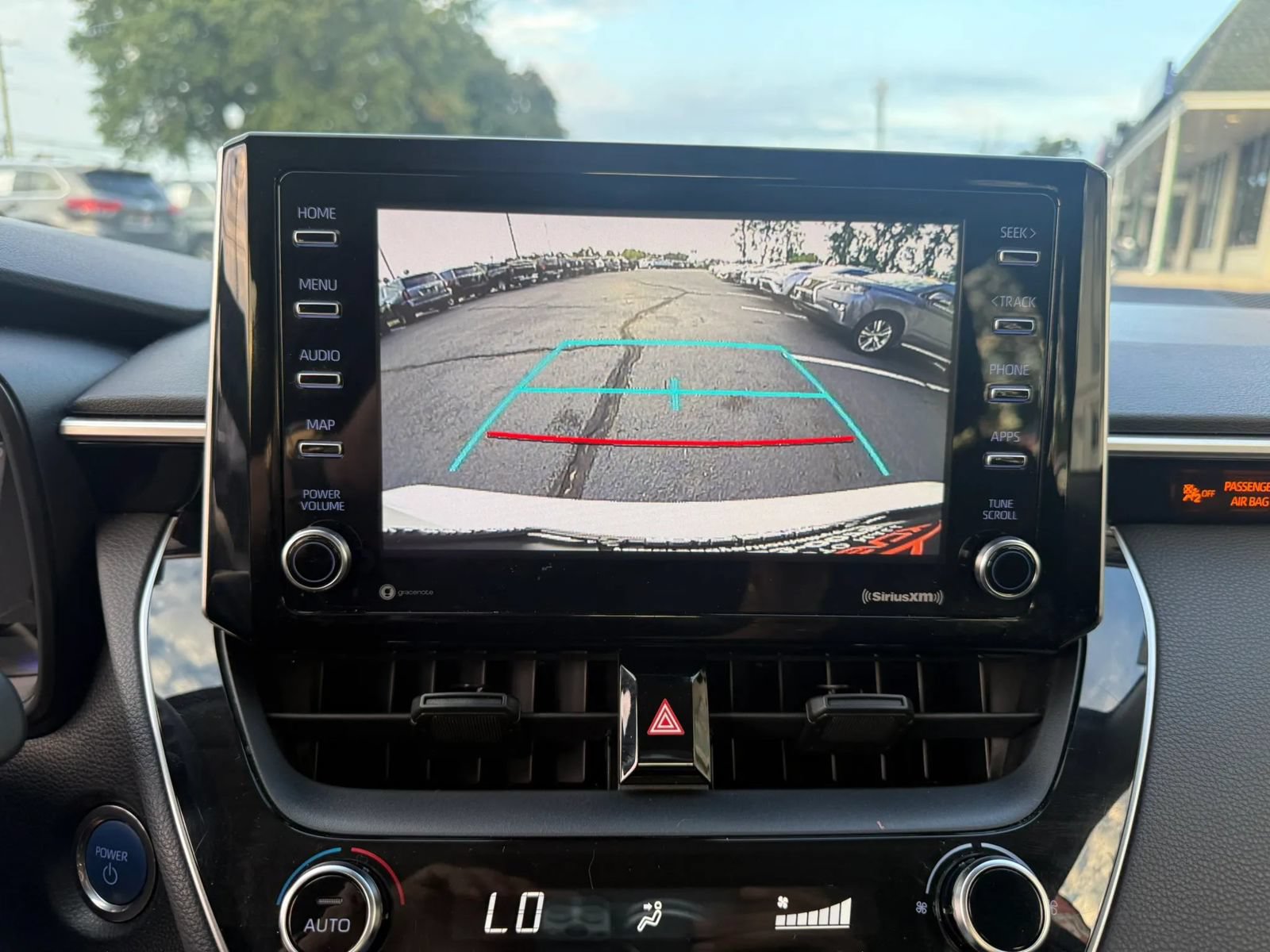 Used 2021 Toyota Corolla LE FWD image 24