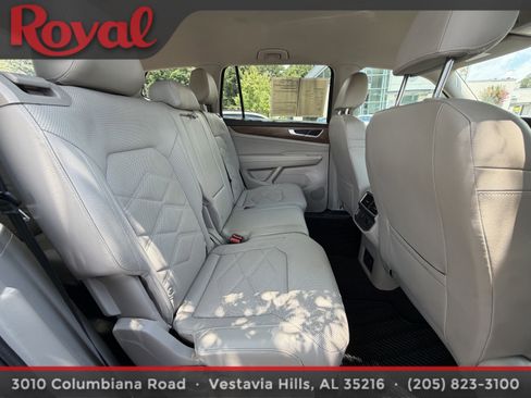 Certified 2024 Volkswagen Atlas SE FWD image 10