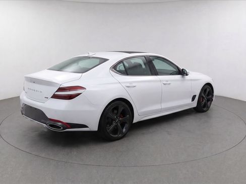 Used 2025 Genesis G70 3.3T Advanced w/ Sport Prestige Package RWD image 4