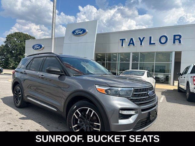Used 2021 Ford Explorer XLT w/ Equipment Group 202A RWD image 1