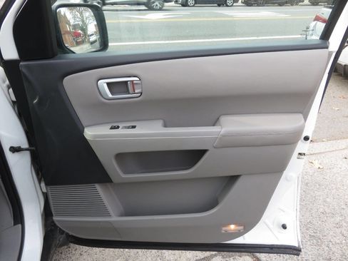 Used 2014 Honda Pilot EX-L image 27