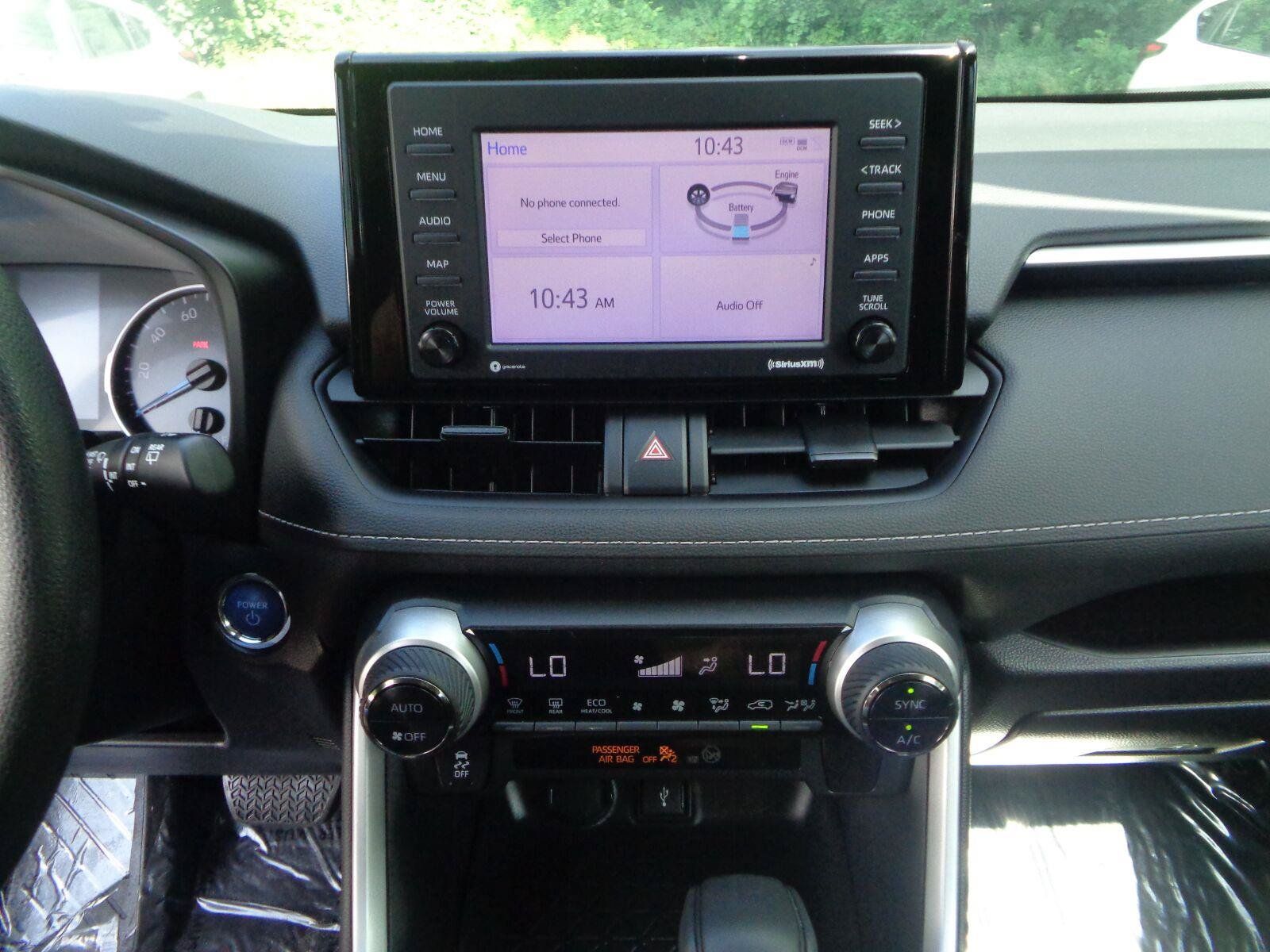 Used 2022 Toyota RAV4 XLE w/ Convenience Package AWD/4WD image 14