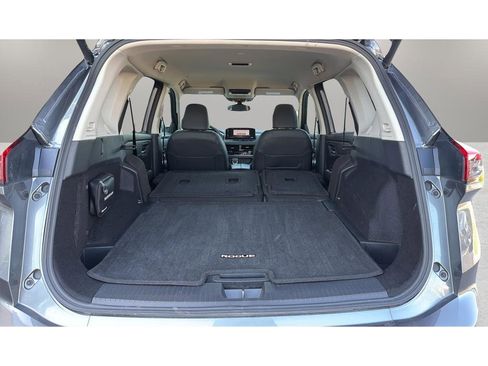 Certified 2026 Nissan Rogue SL AWD/4WD image 13