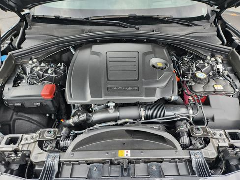 New 2026 Jaguar F-PACE R-Dynamic S image 24