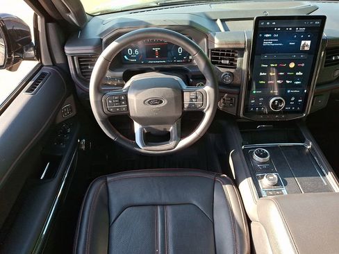 Used 2024 Ford Expedition Max Limited AWD/4WD image 11