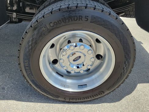 Used 2024 Ford F450 XL w/ FX4 Off-Road Package AWD/4WD image 8