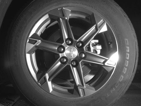 Used 2025 Chevrolet Blazer LT FWD image 14