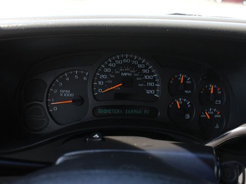 Used 2003 Chevrolet Silverado 1500 LS w/ Off-Road Package AWD/4WD image 11