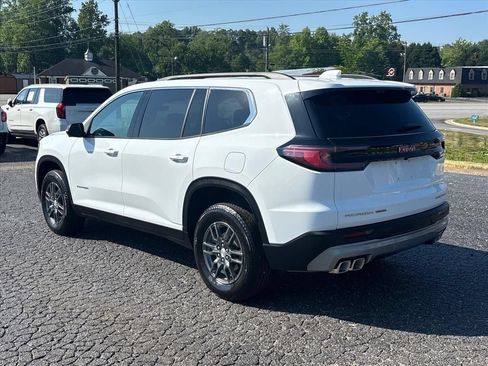 Used 2026 GMC Acadia Elevation AWD/4WD image 5