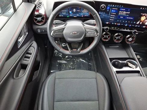 Used 2025 Chevrolet Blazer EV RS image 14