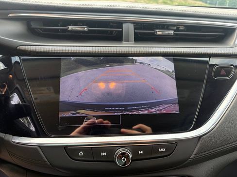 Used 2023 Buick Encore GX Preferred FWD image 3