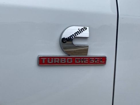 Used 2024 RAM 3500 Big Horn image 14