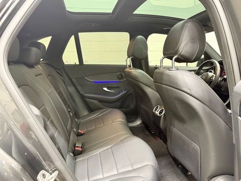 Used 2022 Mercedes-Benz GLC 300 image 41