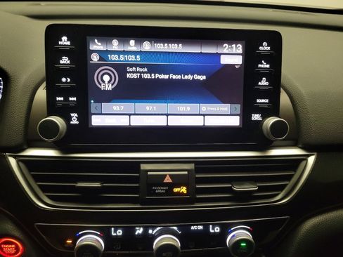 Used 2018 Honda Accord Sport image 25