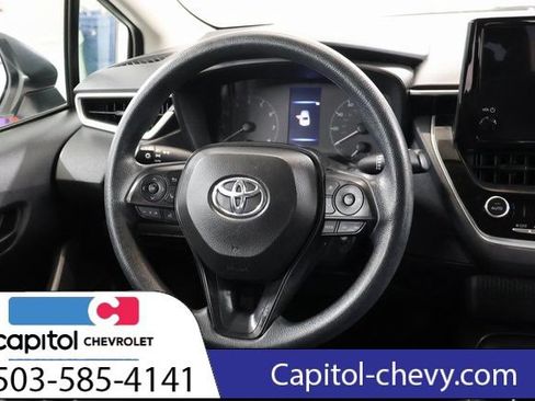 Used 2024 Toyota Corolla LE FWD image 14