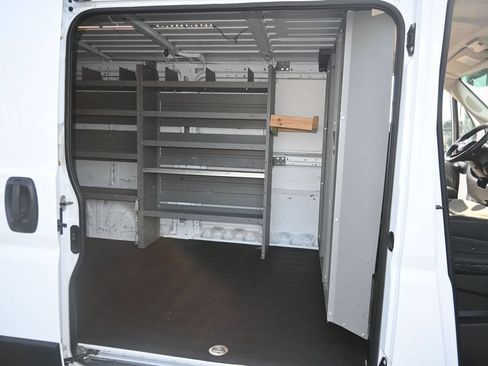 Used 2023 RAM ProMaster 2500 FWD image 22