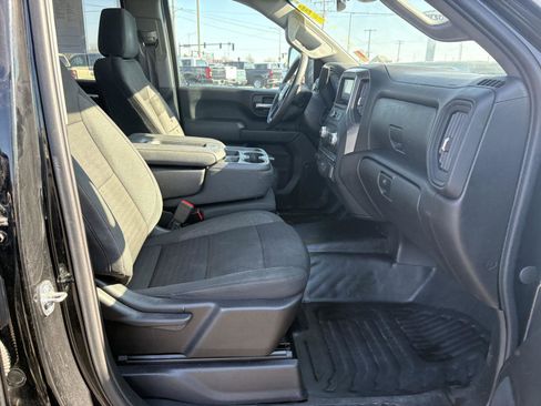 Used 2024 GMC Sierra 2500 Pro w/ 1SA Pro Safety Plus Package image 15