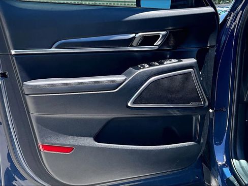Certified 2024 Kia Telluride S AWD/4WD image 20