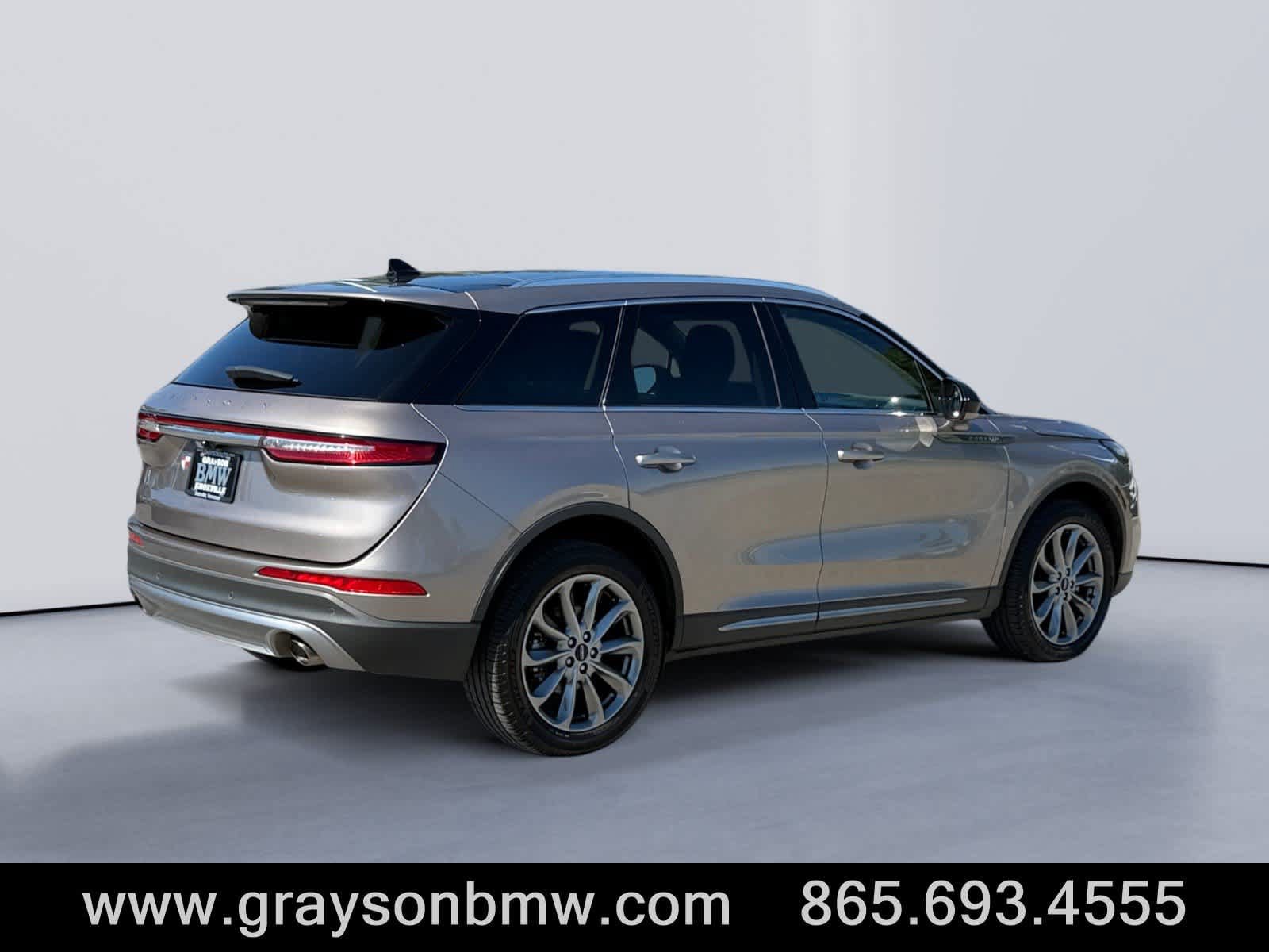 Used 2020 Lincoln Corsair FWD w/ Premium Package image 3