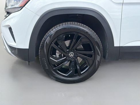 Used 2021 Volkswagen Atlas SE FWD image 41