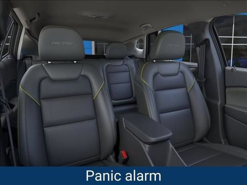 New 2026 Chevrolet Trax ACTIV w/ Driver Confidence Package FWD image 18
