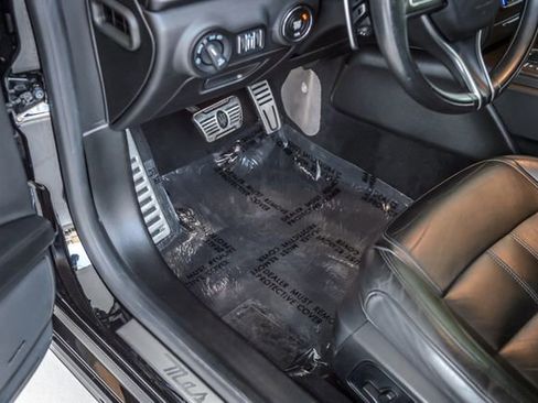 Used 2018 Maserati Ghibli GranSport image 41