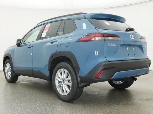 New 2026 Toyota Corolla Cross LE FWD image 21